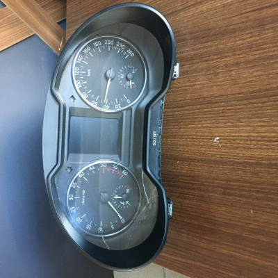 Skoda Oktavia 1.6 TDİ Gösterge Paneli 2015-2018 5E0920751B