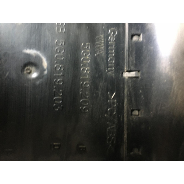 Volkswagen Golf 7 Arka Izgara Orta Konsol Orijinal  5G0819209