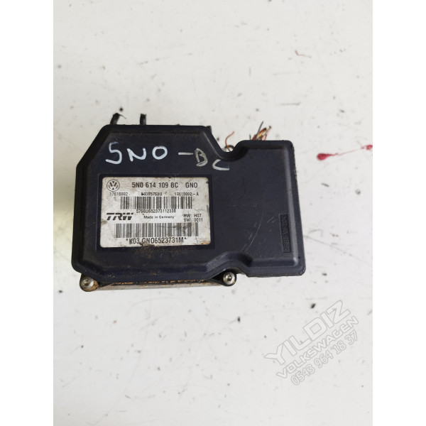 Volkswagen Tiguan 5N0614109BC Çıkma ABS Beyni 2013