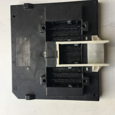 Volkswagen -Seat-Skoda Merkezi Konfor Beyni BCM 5Q0937084CL