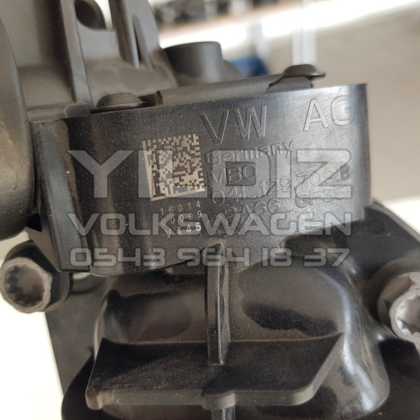 Volkswagen Transporter T7 04L129709B 03K906051 Orijinal Çıkma Emme Manifoldu ve Basınç Sensörü 2016 2017 2018 2019