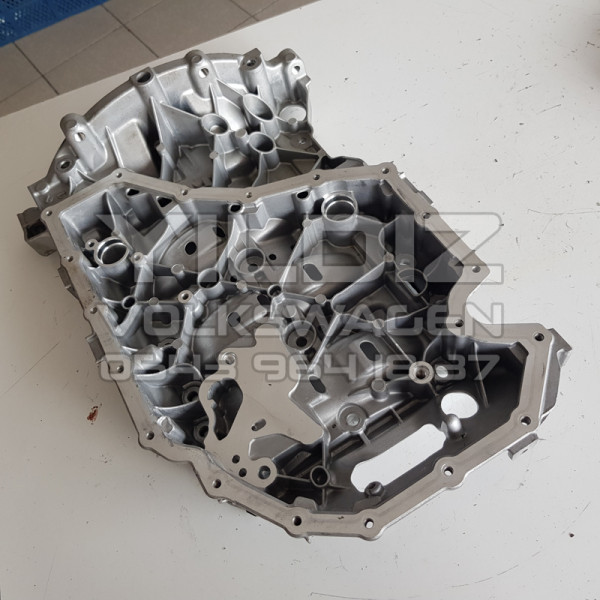 Audi Q5 06L103603AD CUJ CUH Orijinal Sıfır Yağ Karteri Üst Parçası 2009 2010 2011 2012 2013 2014 2015 2016