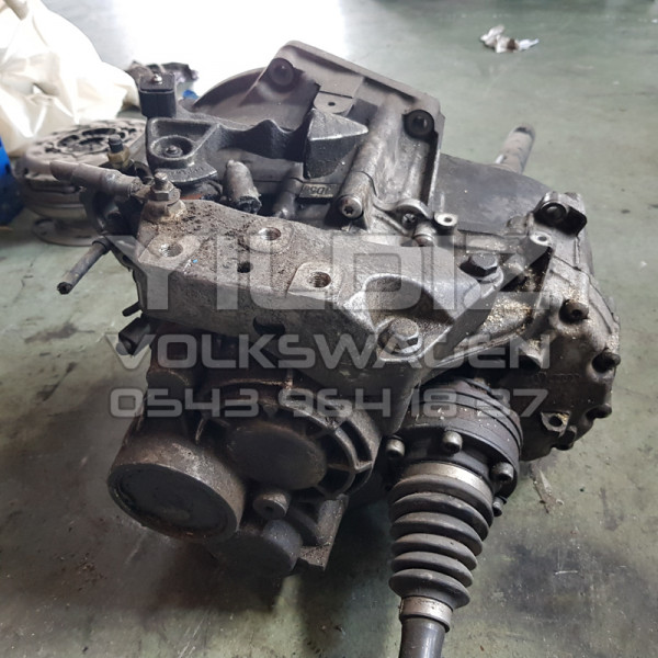 Audi TT 1.9 2.0 TDI Dizel GNE GRF JLU KDN KXZ LNK LHD Orijinal Çıkma 6 Vites Manuel Şanzıman 2014 2015 2016 2017 2018