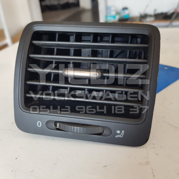 Volkswagen Golf5 1K0819704 Orijinal Çıkma Ön Göğüs Sağ Havalandırma Izgarası Üfleç 2004 2005 2006 2007 2008