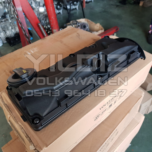 Audi A6 2.0 TDI Dizel 03L103469M Sıfır Külbütör Kapağı 2011 2012 2013 2014