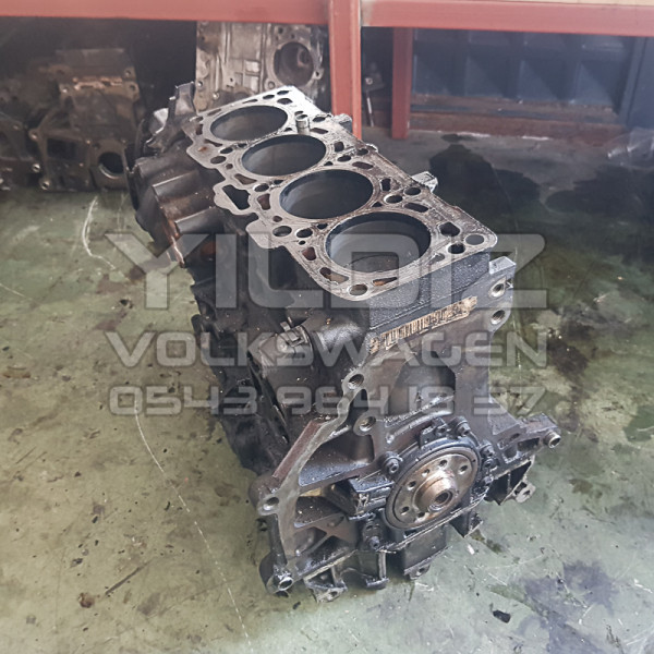 Volkswagen Passat 2.0 TDI Dizel BKP Orijinal Çıkma Yarım Motor Blok 2005 2006 2007 2008 2009
