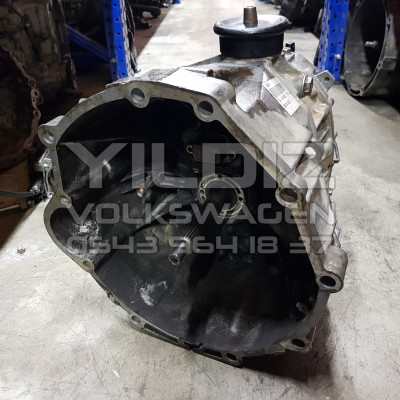 Volkswagen LT 2.5 TDI V6 Dizel 711614 Orijinal Çıkma 5 Vites Manuel Şanzıman 1998 1999 2000 2001 2002 2003 2004 2005 2006