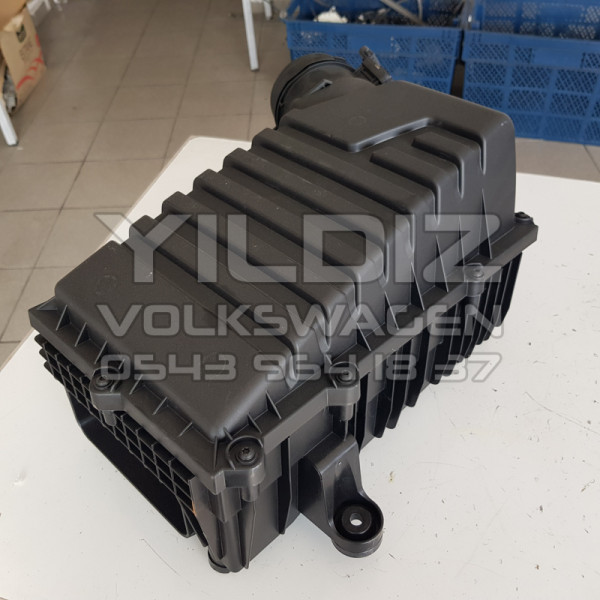 Volkswagen Arteon 3Q0129607E 3Q0129620 Orijinal Çıkma Hava Filtre Kutusu 2017