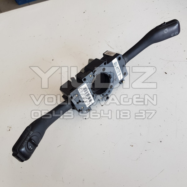 Audi A2 8L0953513H Orijinal Çıkma Hız Sabitleyici Sinyal Kolu 2000 2001 2002 2003 2004 2005