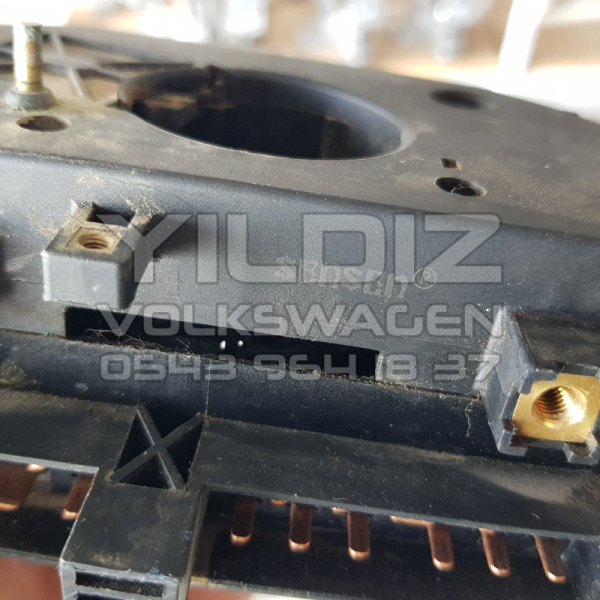 Mercedes Sprinter Orijinal Çıkma Sinyal Kolu 1996 1997 1998 1999 2000 2001 2002 2003 2004 2005 2006