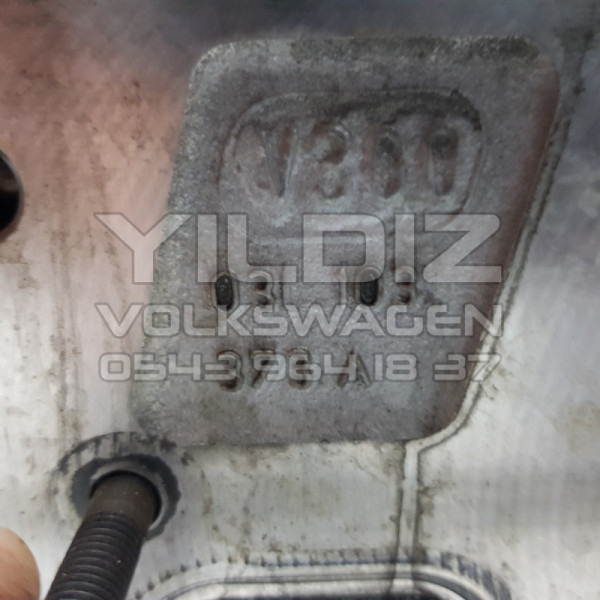 Volkswagen Audi Skoda Seat CAY - CLN - 03L103373A - 03L 103 373 A - 03L103351B 1.6 16V Dizel Orijinal Çıkma Silindir Kapağı