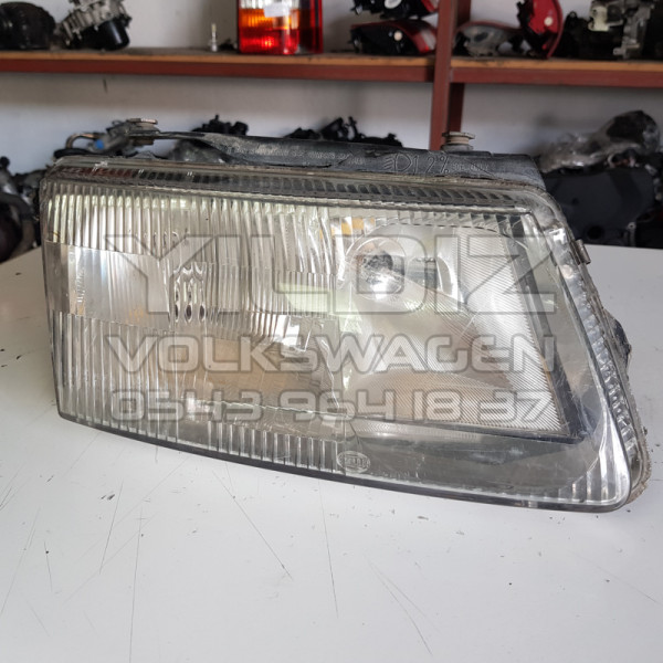 Volkswagen Passat B5 Sağ Far Orijinal Çıkma 1997 1998 1999 2000