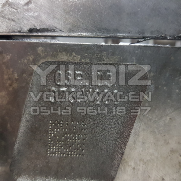 Volkswagen Skoda Seat CFW - 03P103373 - 03P 103 373 - 03P103351 - 03P103265X 1.2 12V TDI Dizel Orijinal Çıkma Silindir Kapağı