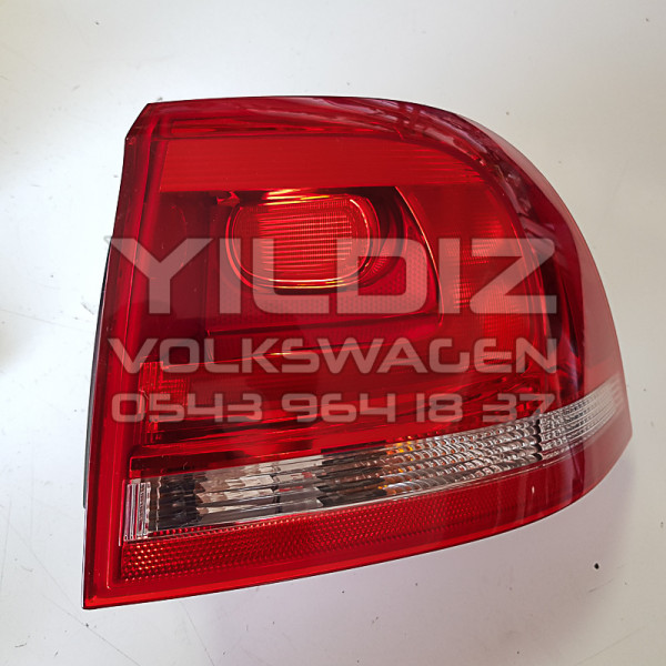 Volkswagen Touareg 7P6945096D - 7P6 945 096 D Sağ Dış Stop Orijinal Çıkma Yedek Parça 2011 2012