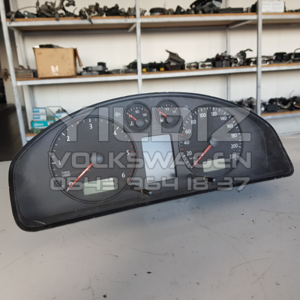 Volkswagen Transporter T5 7H0920871FX Orijinal Çıkma Gösterge Paneli 2004 2005 2006 2007 2008 2009